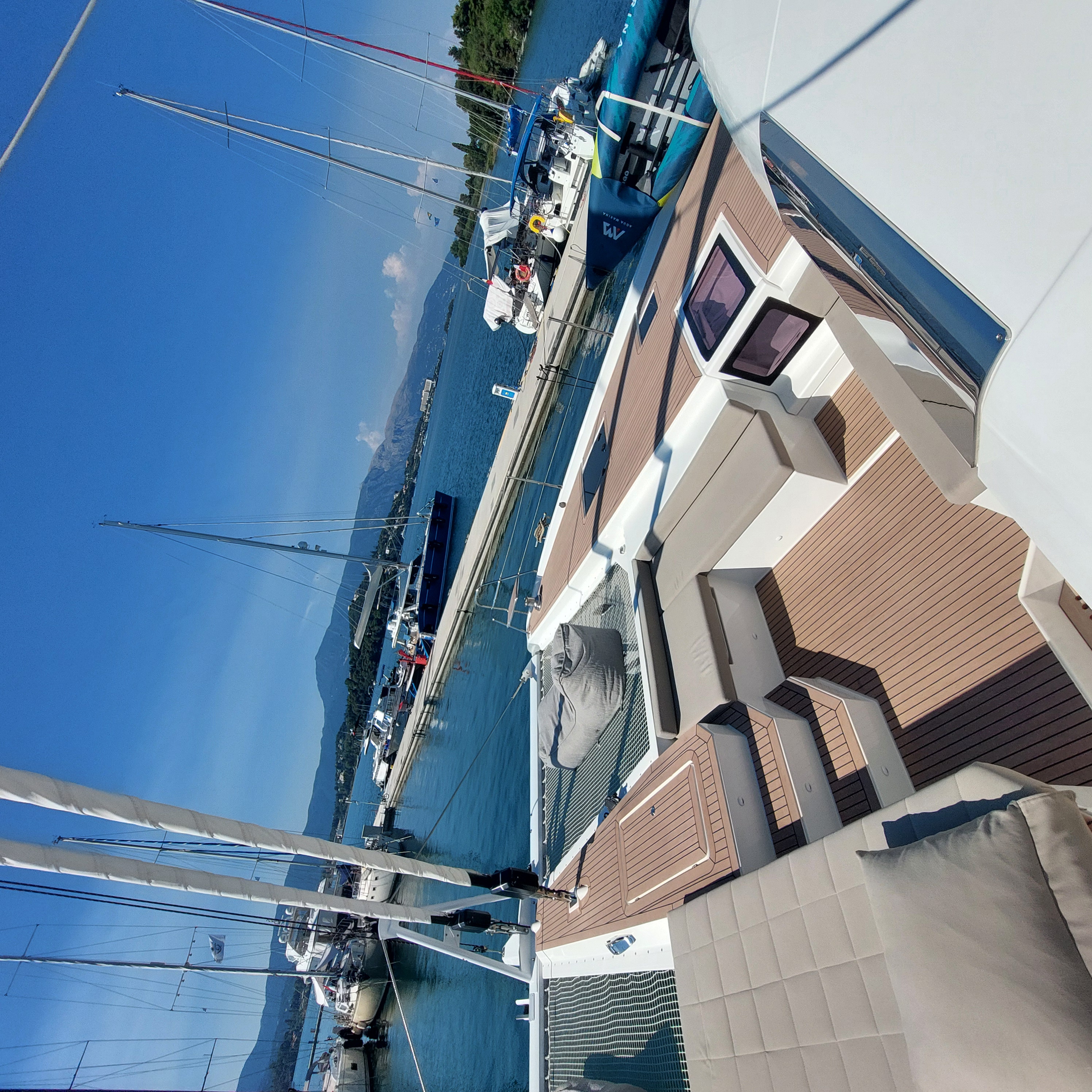 Luxury Catamaran Exterior Cleaning